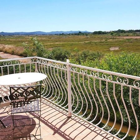 Studio 2 Personnes Vue Marais Salant Parking Et Terrasse Proche Commodite Ιέρ Εξωτερικό φωτογραφία